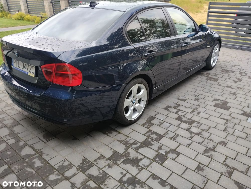 BMW Seria 3 318d - 8