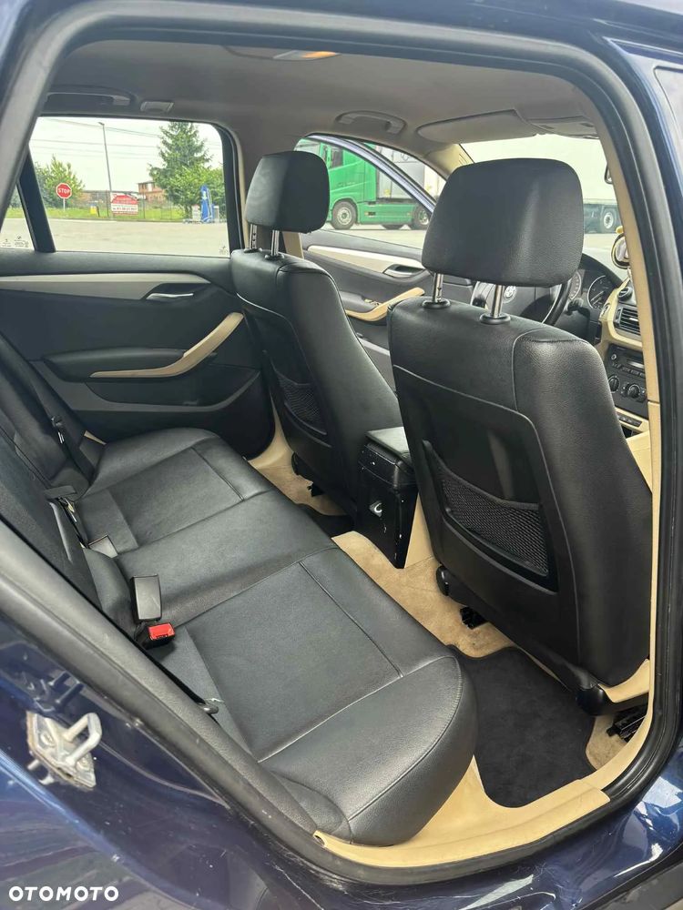 BMW X1 xDrive18d - 18
