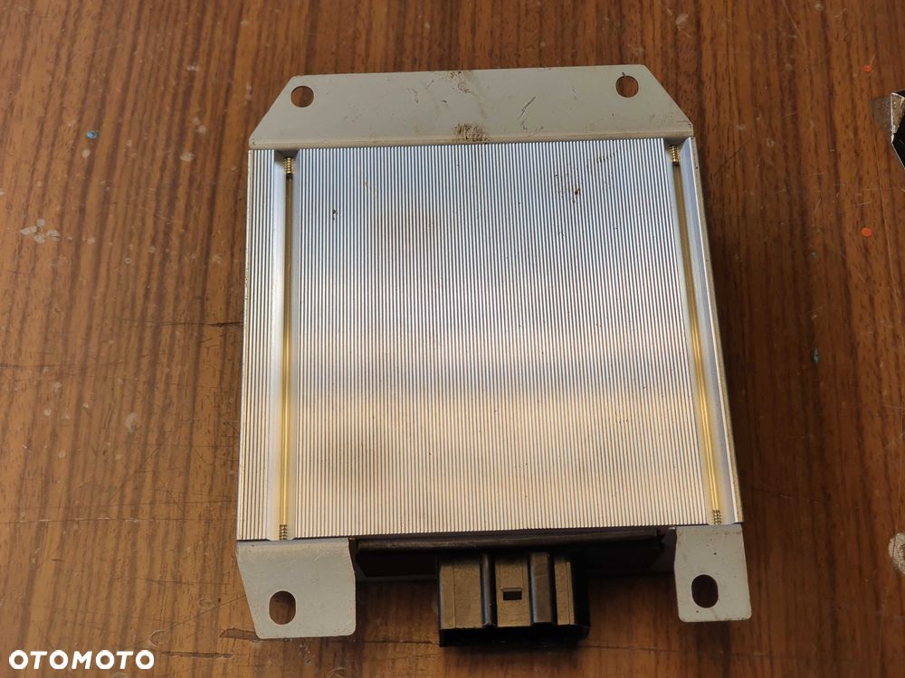 Wzmacniacz 8E5035223 Głosników Subwoofer Radio Antenowy Amplituner AUDI A4 B6 B7 sedan kombi - 5