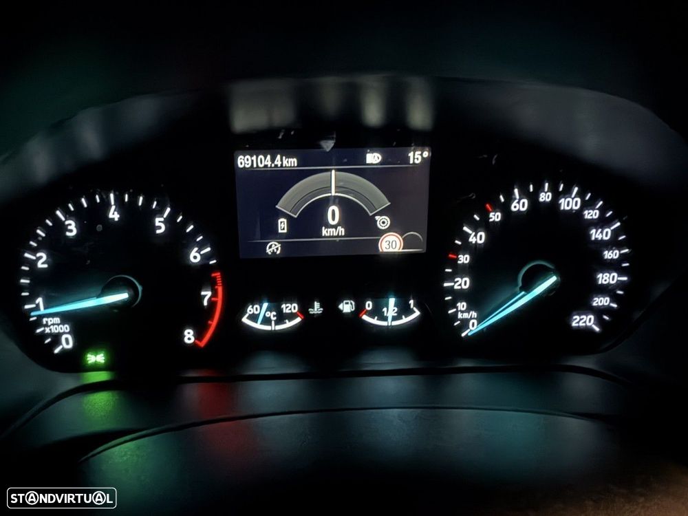 Ford Puma 1.0 EcoBoost MHEV Titanium - 21