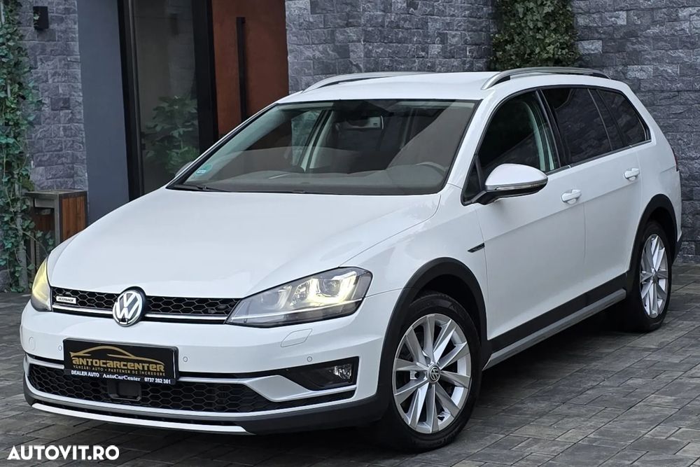 Volkswagen Golf 2.0 TDI SCR 4Motion DSG Alltrack - 3