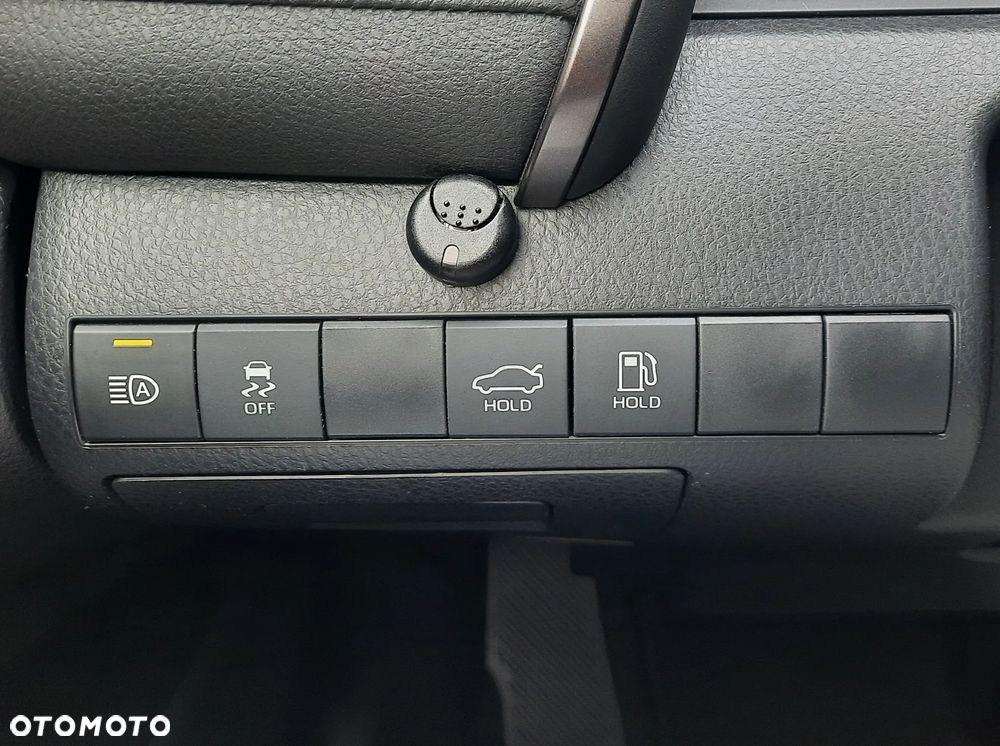 Toyota Camry 2.5 Hybrid Prestige CVT - 30