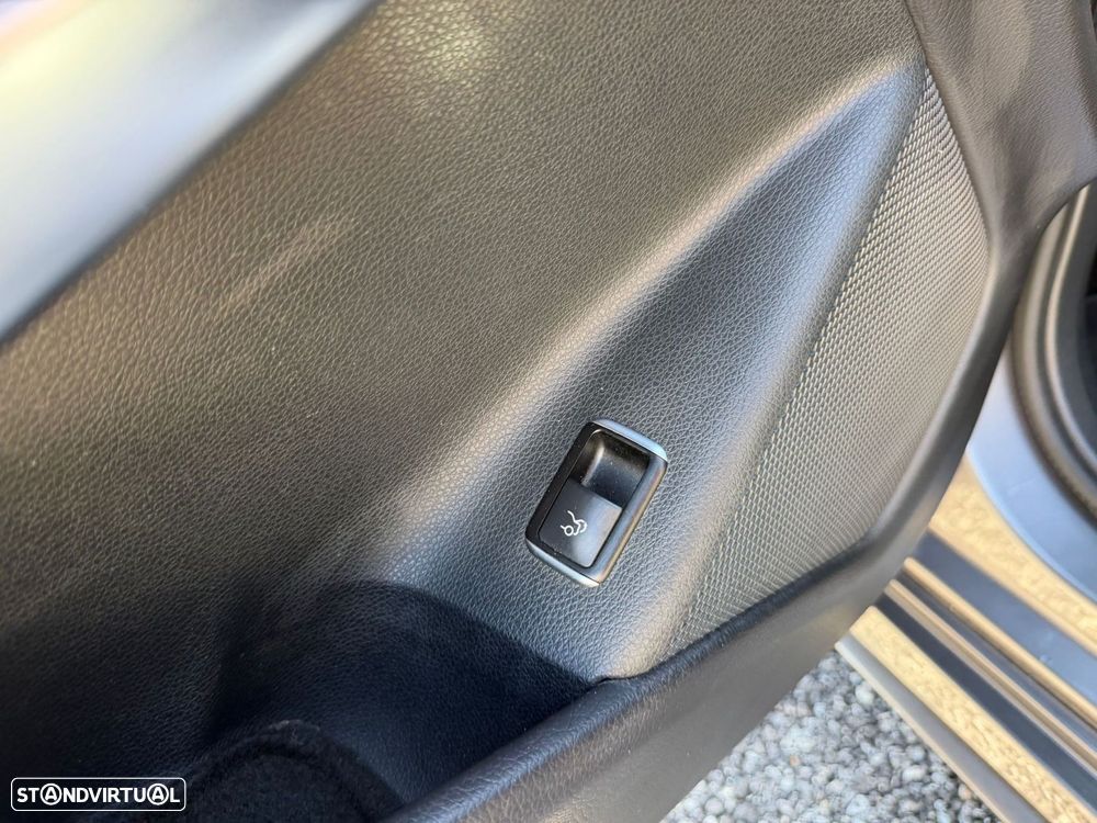 Mercedes-Benz CLA 180 d AMG Line Aut. - 38