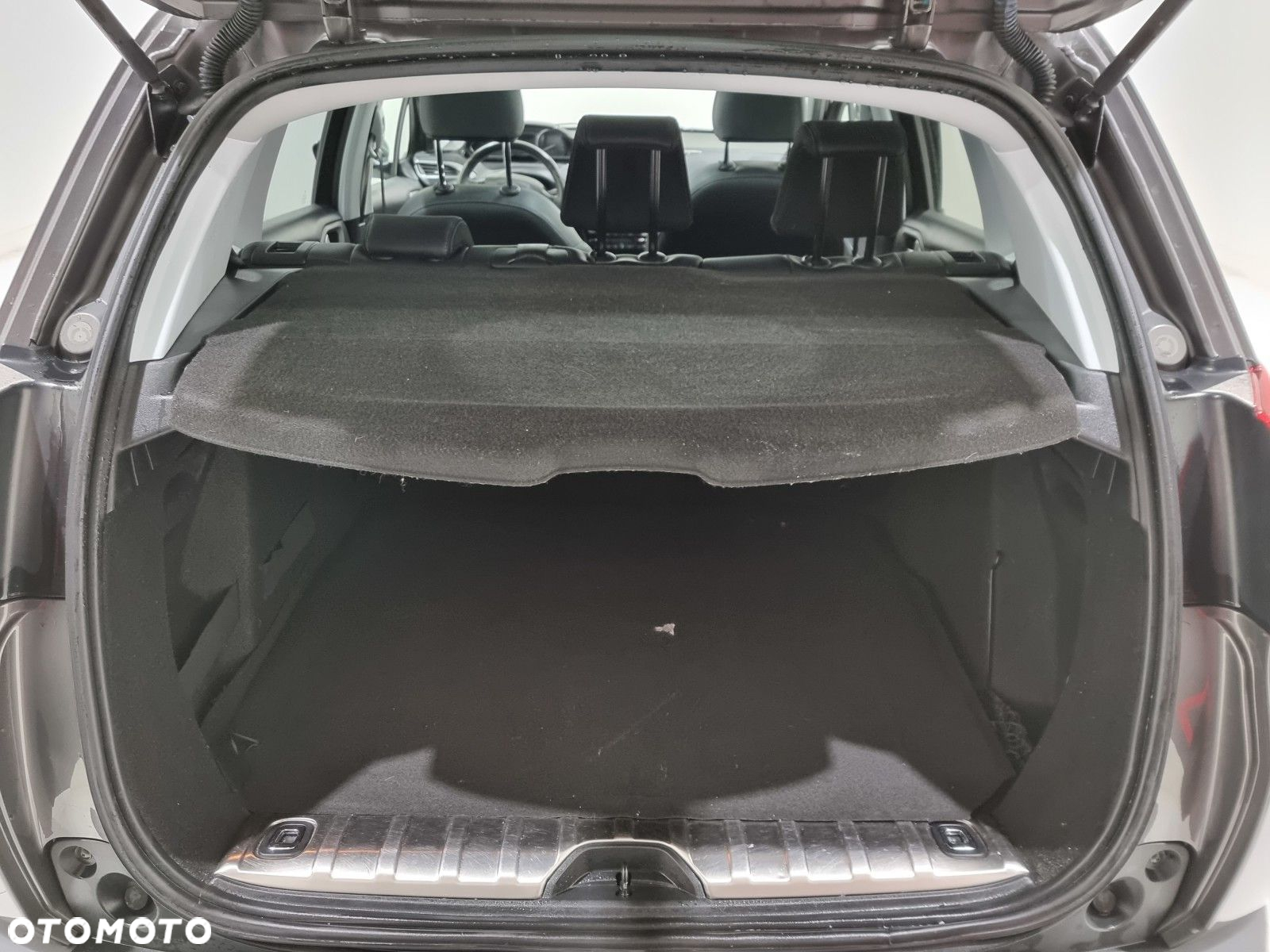 Peugeot 2008 - 28