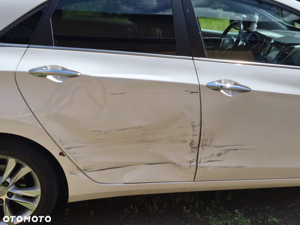 Hyundai i30 1.6 CRDi Premium - 13