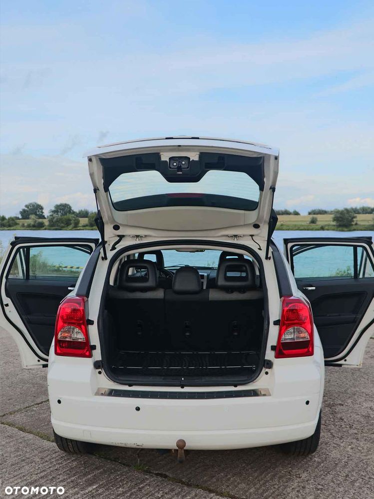 Dodge Caliber - 13