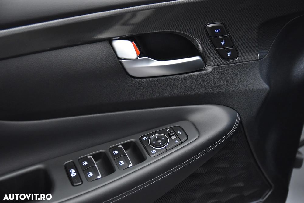 Hyundai Santa Fe - 14