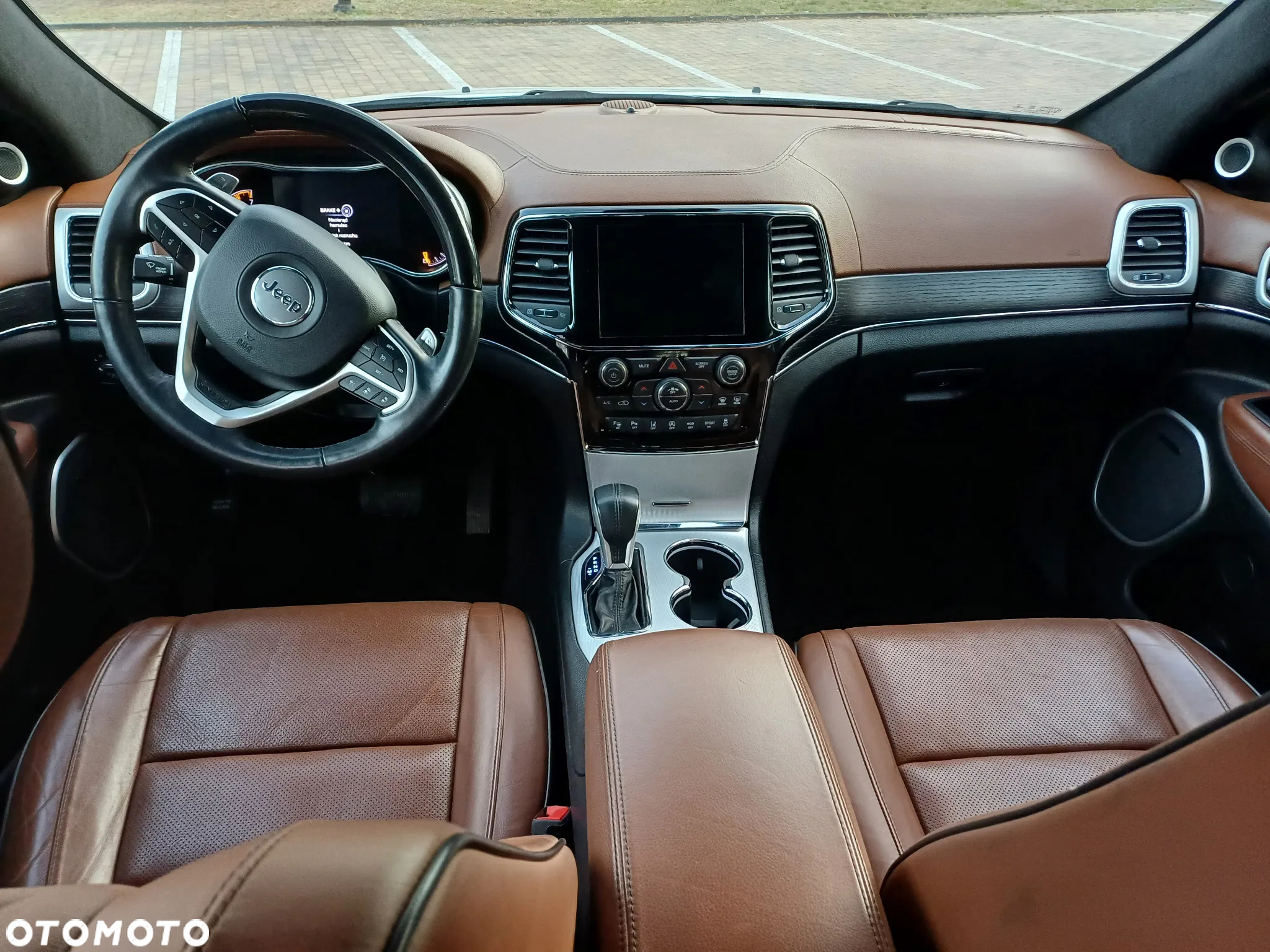Jeep Grand Cherokee 5.7 V8 HEMI Summit - 15