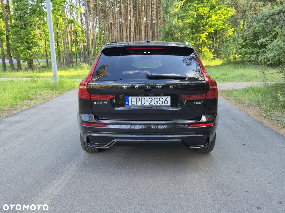 Volvo XC 60 B5 B AWD Ultimate Dark - 15