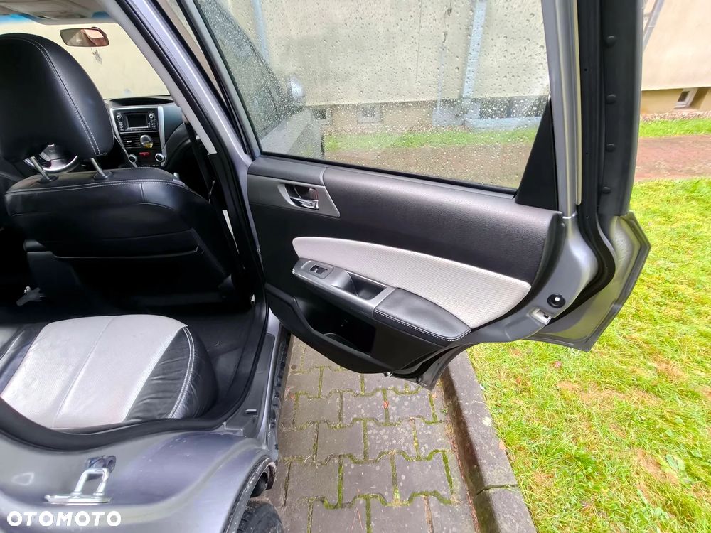 Subaru Forester 2.0D XC 000 Euro5 - 29