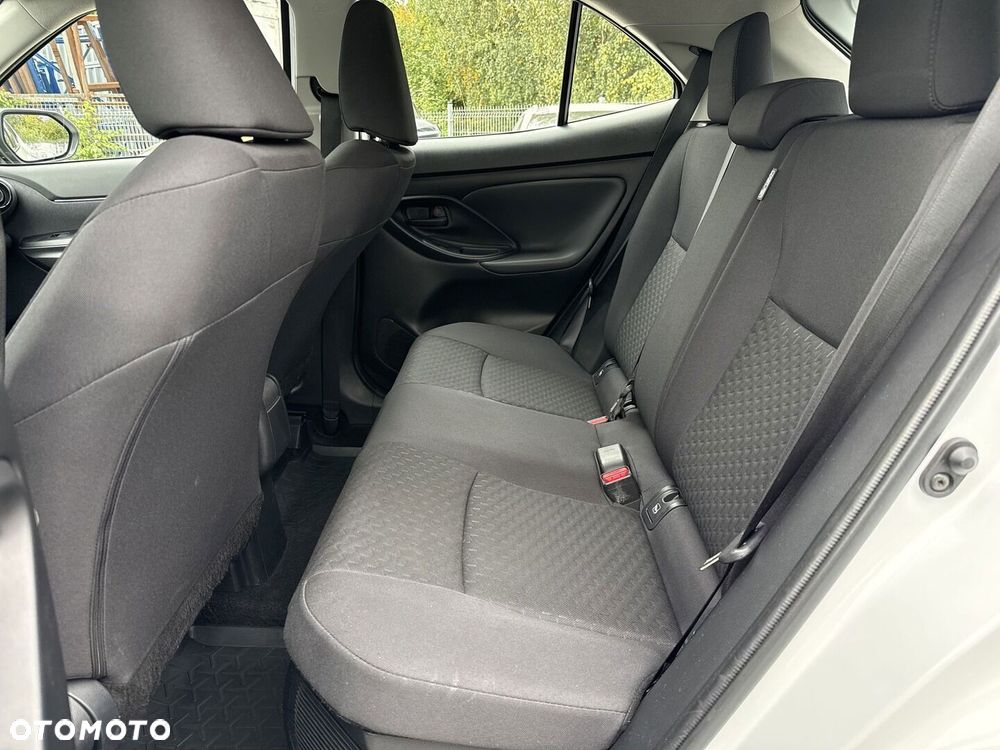 Toyota Yaris Cross Hybrid 1.5 Comfort - 23