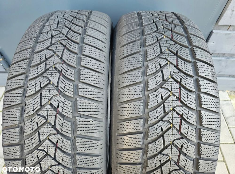 Dunlop Winter Sport 5 SUV 235/55R19 105 V - 4