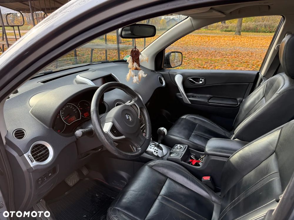 Renault Koleos ver-2-0-dci-4x4-bose-edition - 11