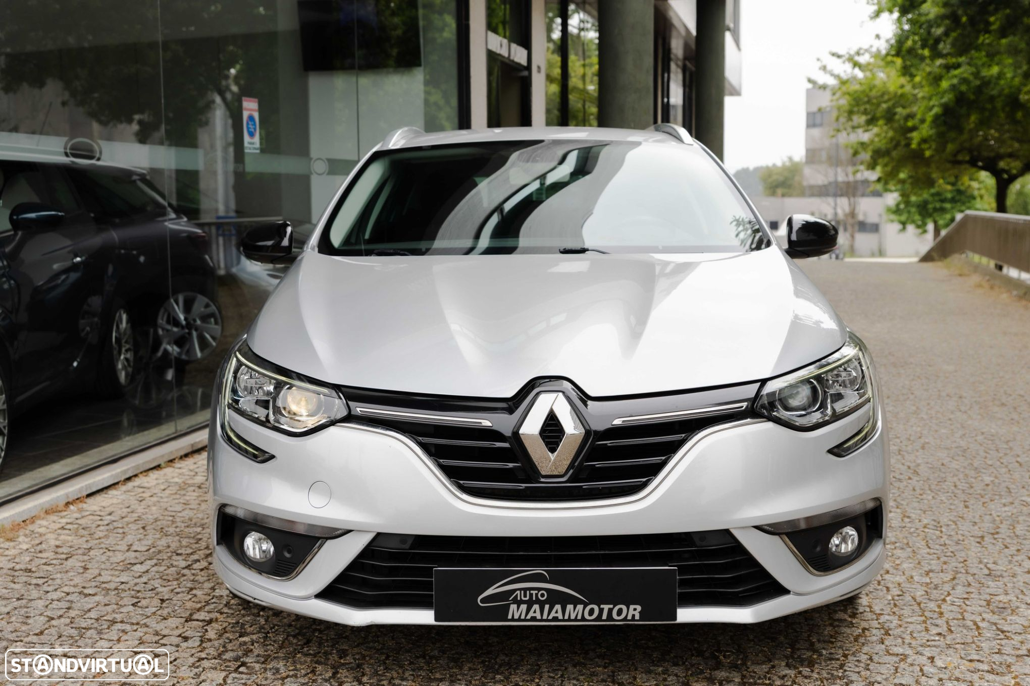 Renault Mégane Sport Tourer 1.5 Blue dCi Limited - 4