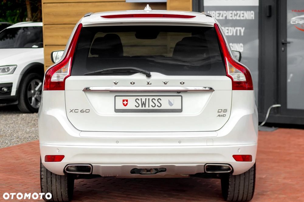 Volvo XC 60 D5 AWD Geartronic Ocean Race - 11