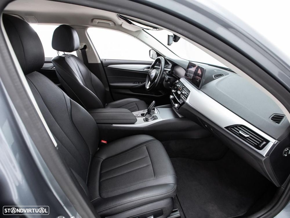 BMW 530 d Auto - 11