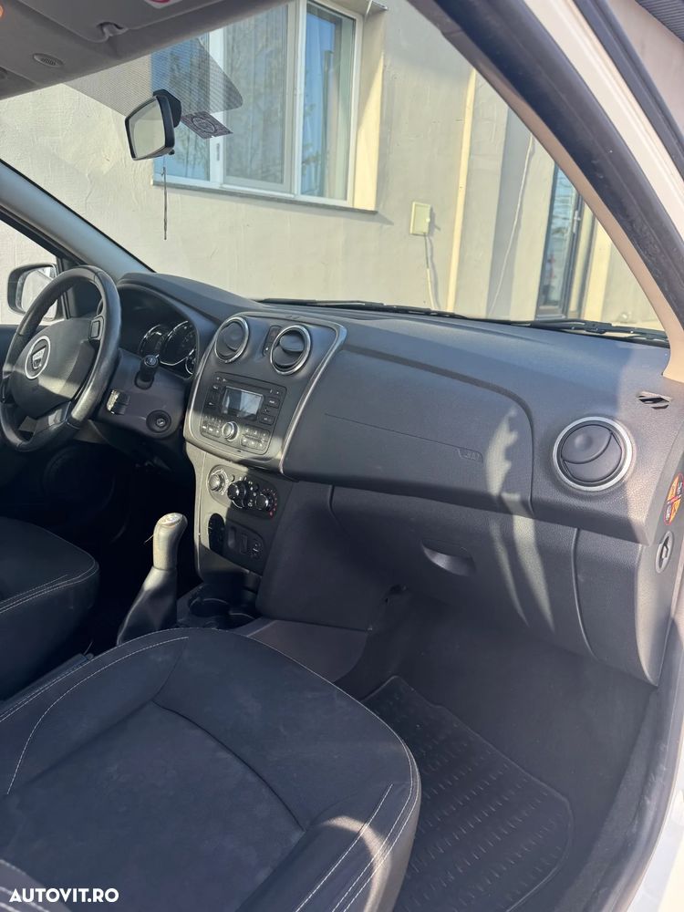 Dacia Logan 1.2 - 7