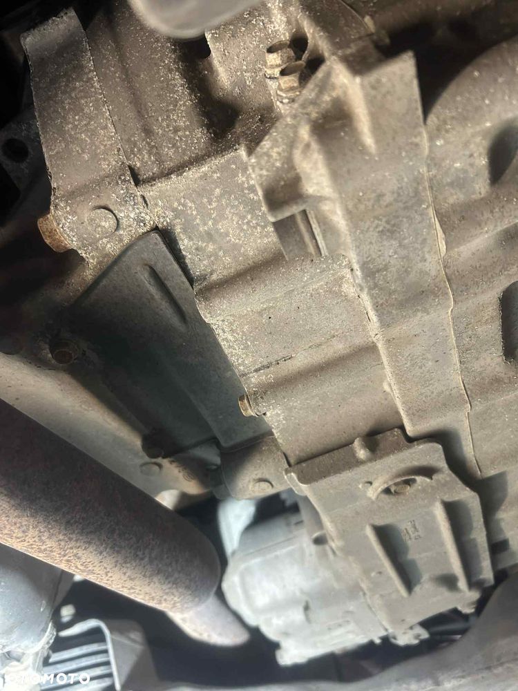 Honda CR-V 2.0 Executive - 28