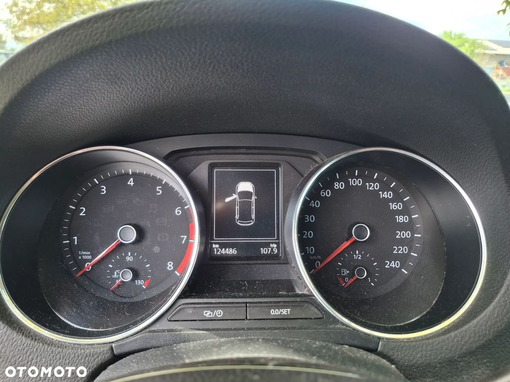 Volkswagen Polo 1.2 TSI Blue Motion Technology Allstar - 9