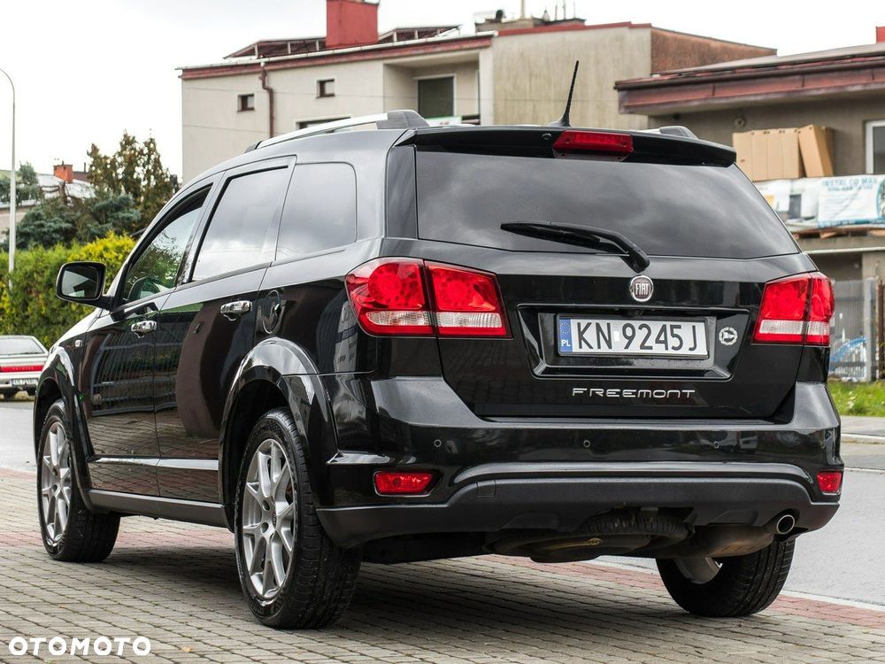 Fiat Freemont 2.0 Multijet Lounge - 9