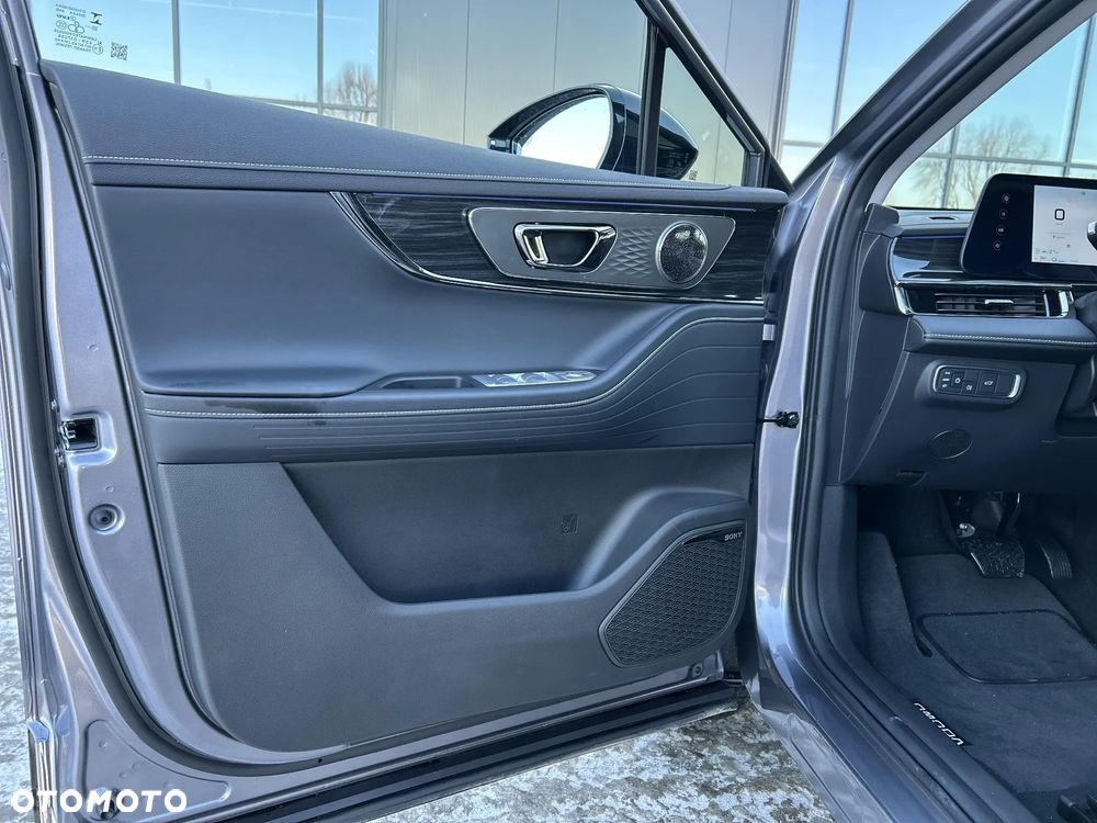 Omoda 5 1.5 T-GDI Hybrid Premium DHT - 10