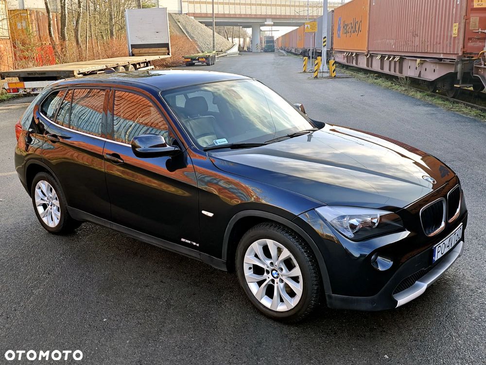 BMW X1 sDrive18d Sport Line - 25