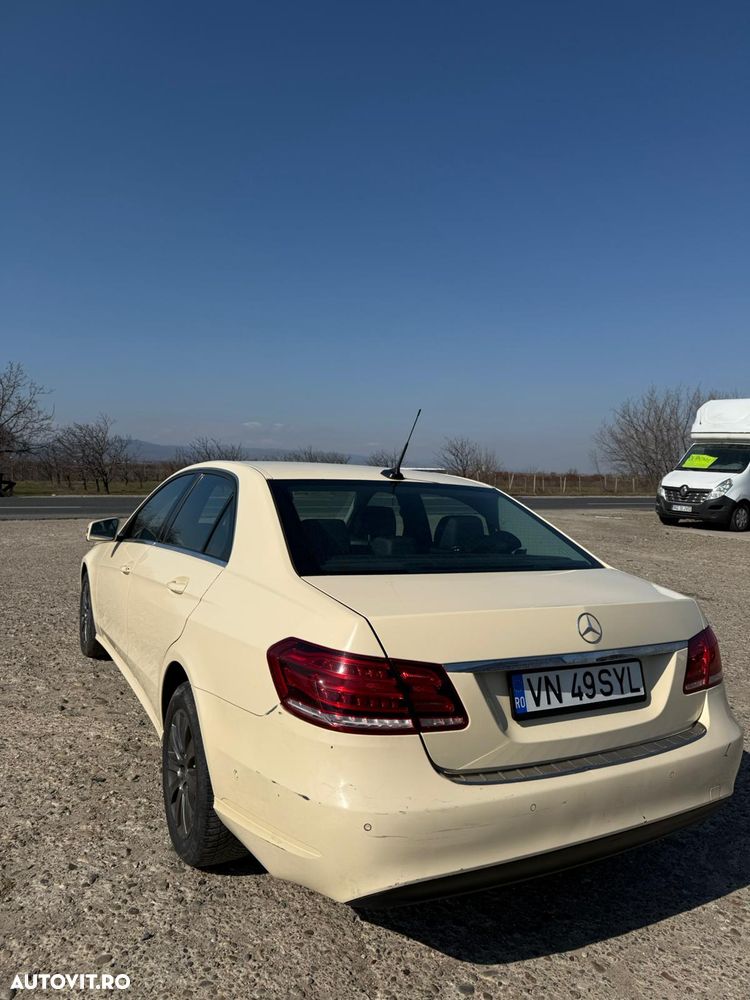 Mercedes-Benz E 200 BlueTEC 7G-TRONIC - 5