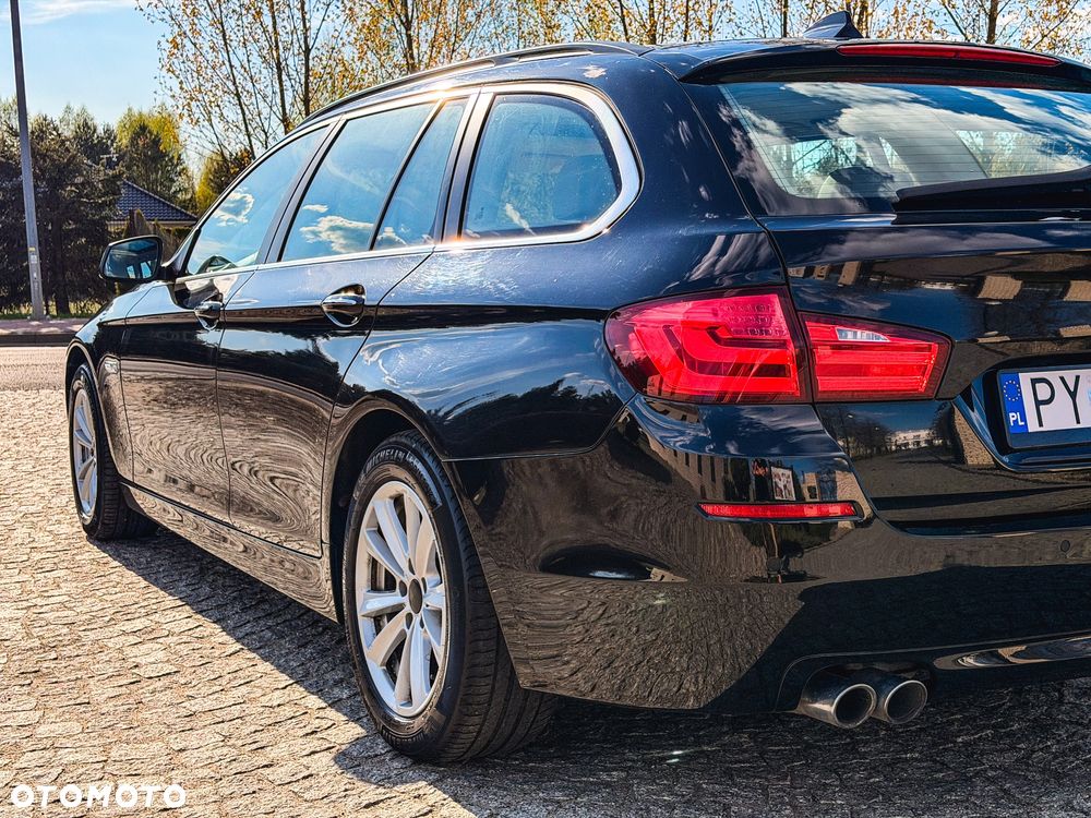 BMW Seria 5 525d Sport-Aut - 4
