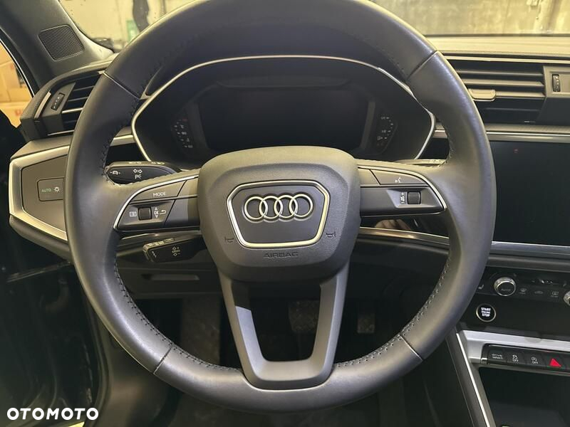 Audi Q3 - 13