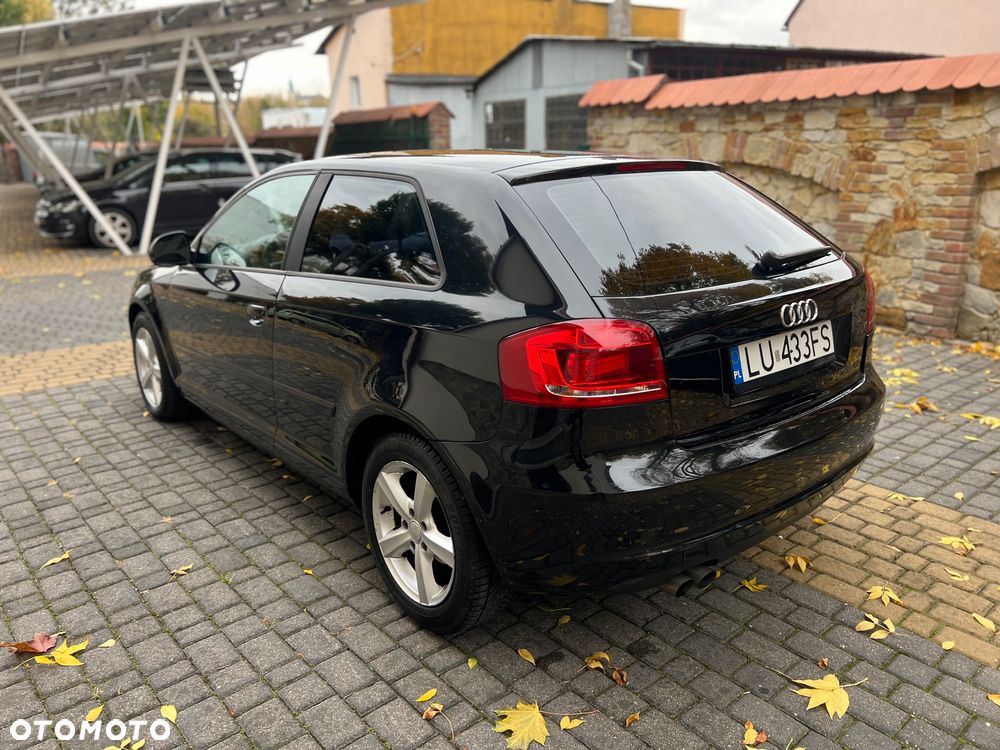 Audi A3 1.9 TDI Attraction - 4