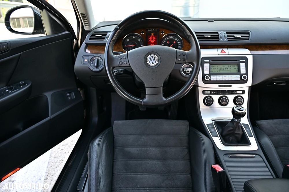 Volkswagen Passat 2.0TDI Highline DPF - 12