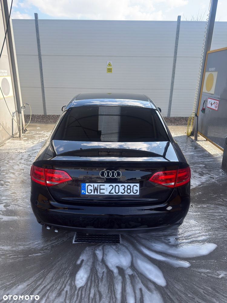 Audi A4 Limousine 2.0 TDI - 10