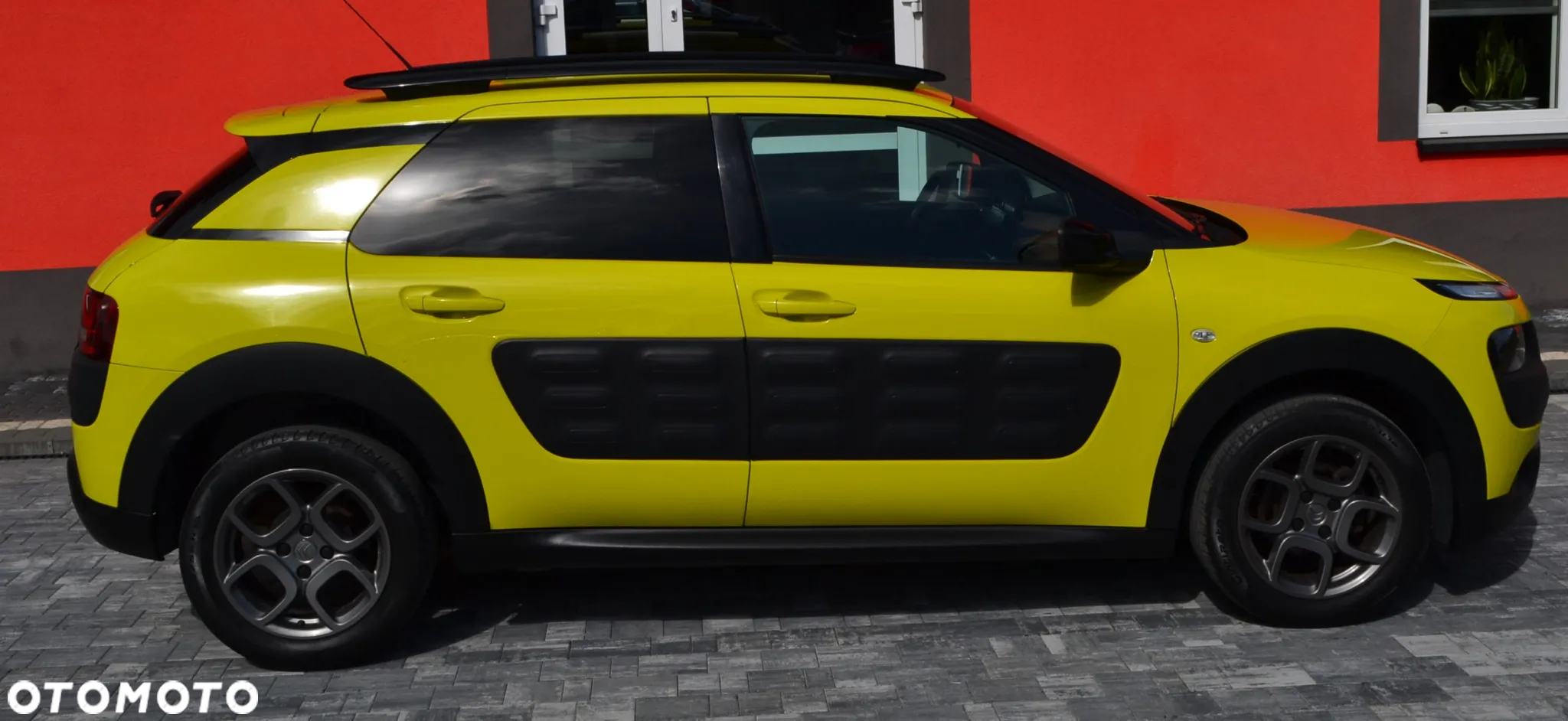 Citroën C4 Cactus 1.2 PureTech Shine - 19