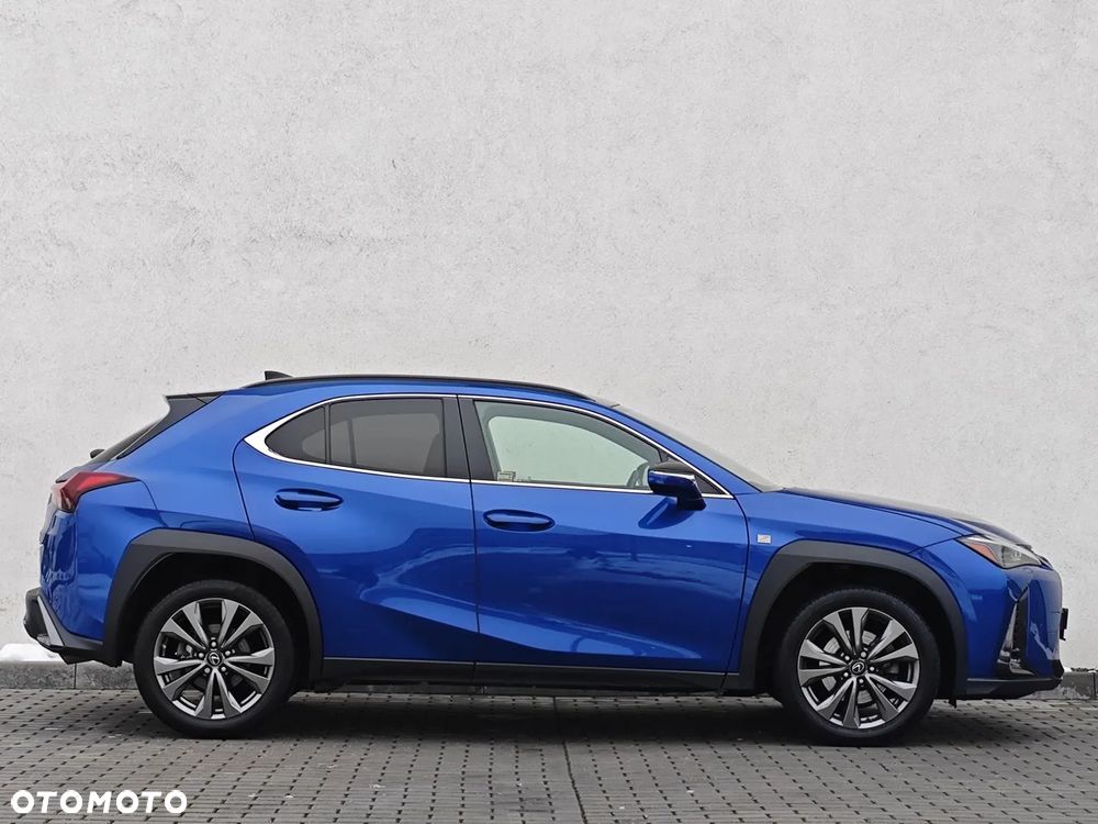 Lexus UX 250h GPF F Sport Design+ 2WD - 9