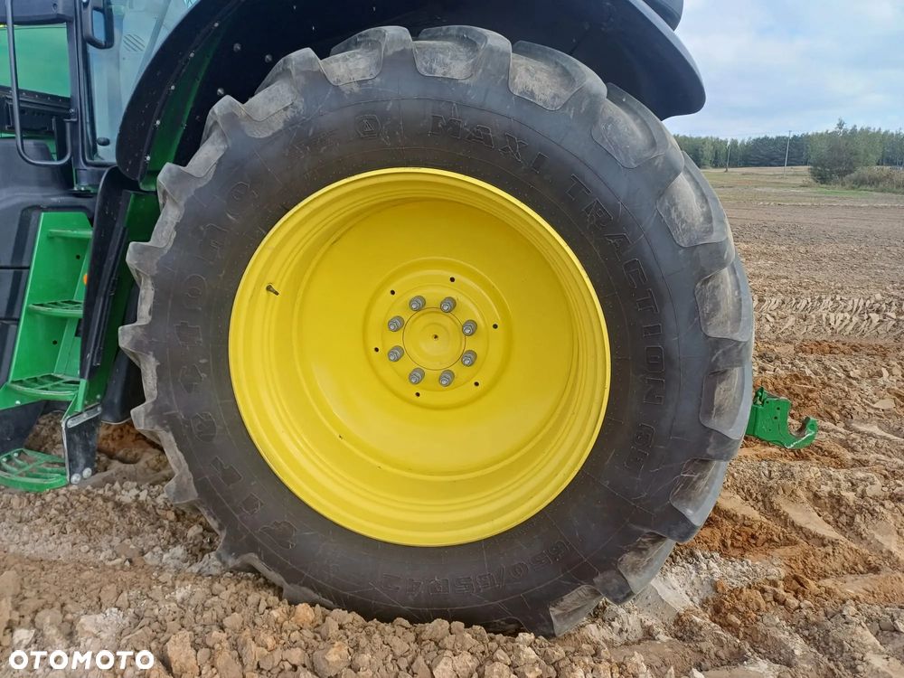 John Deere 6195M - 8