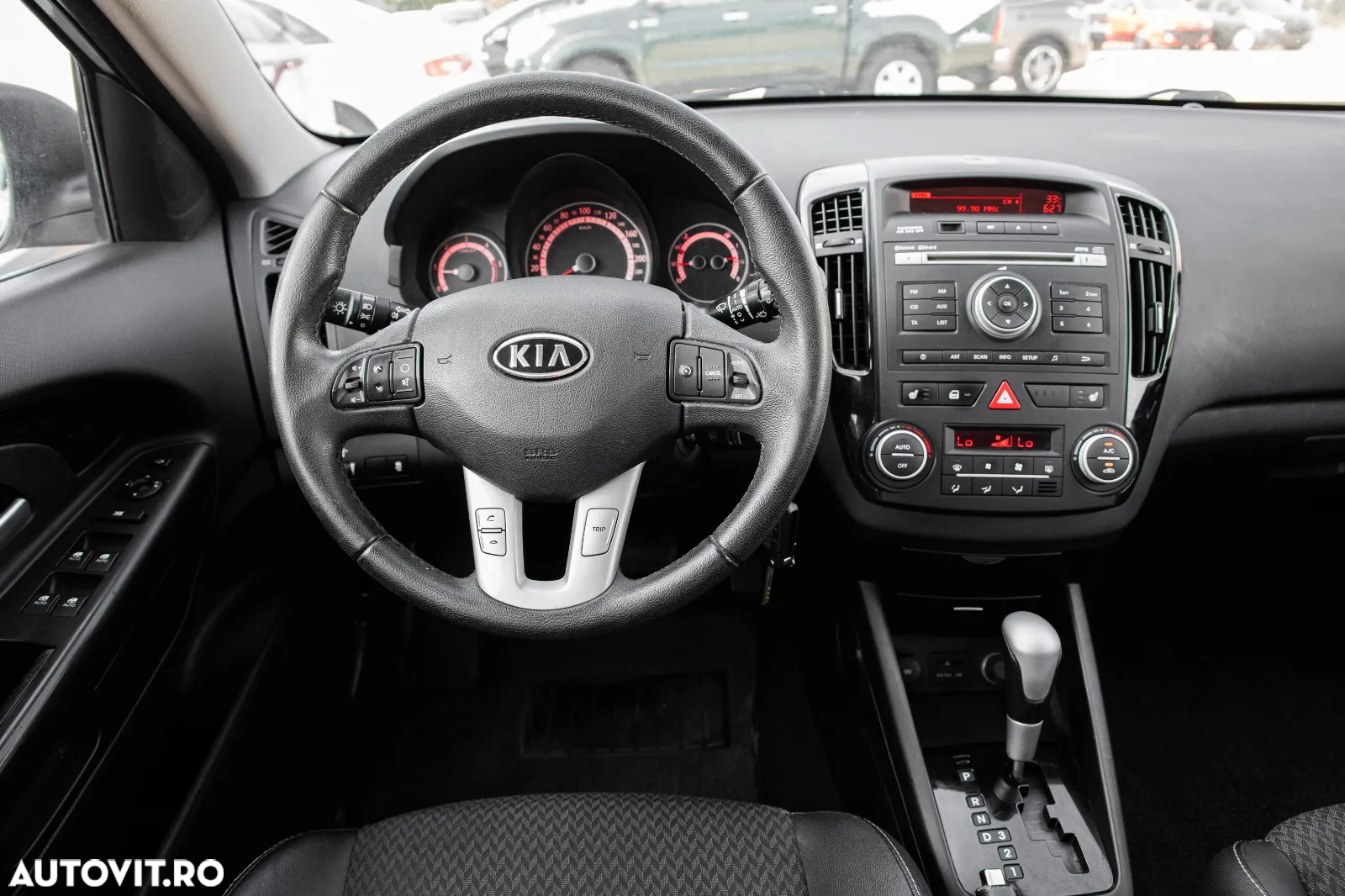 Kia Ceed 1.6 CRDi 115 Automatik Spirit - 14