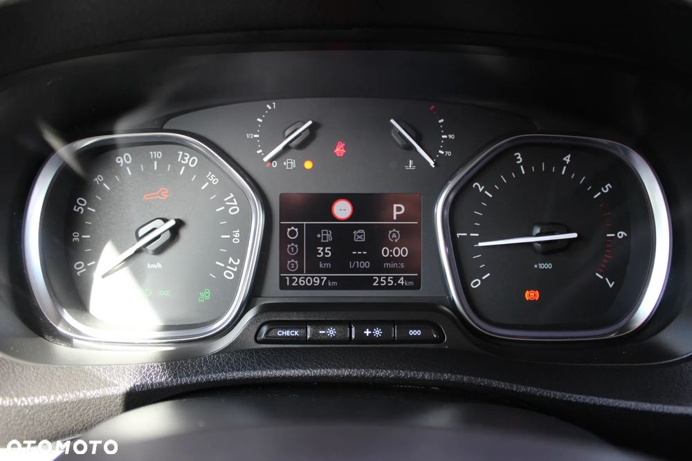 Opel Vivaro Extra Long 3,1t (bryg.) - 21