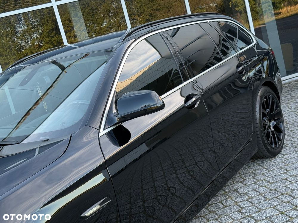 BMW Seria 5 520d Touring - 21