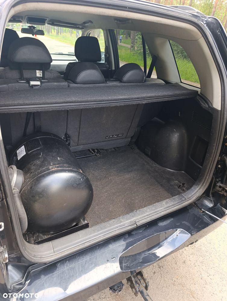 Suzuki Grand Vitara 2.0 - 6