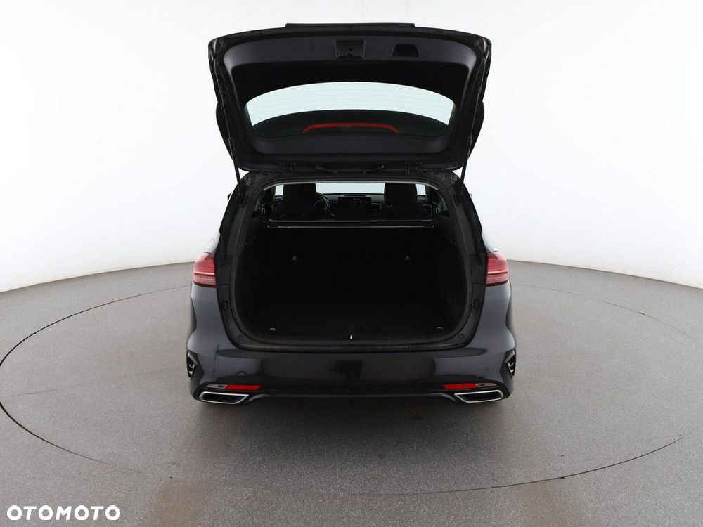 Kia Ceed 1.6 GDI DCT OPF Vision - 20