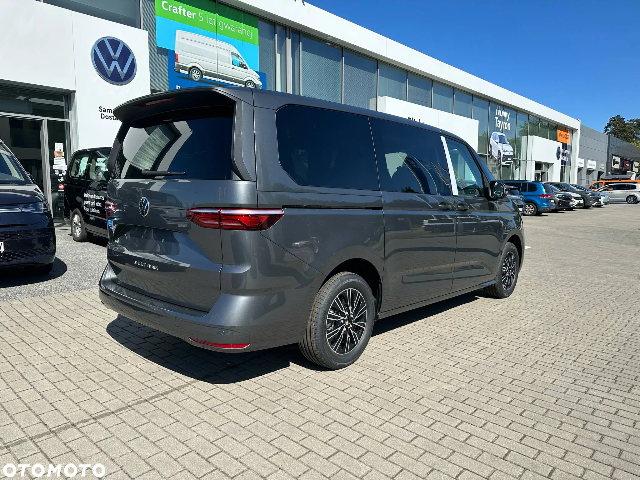 Volkswagen Multivan 2.0 TDI L2 Life DSG - 3