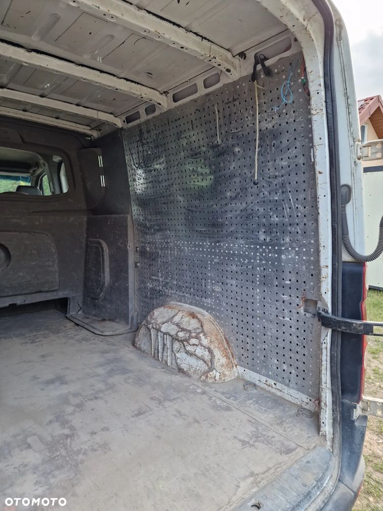 Volkswagen Crafter - 27