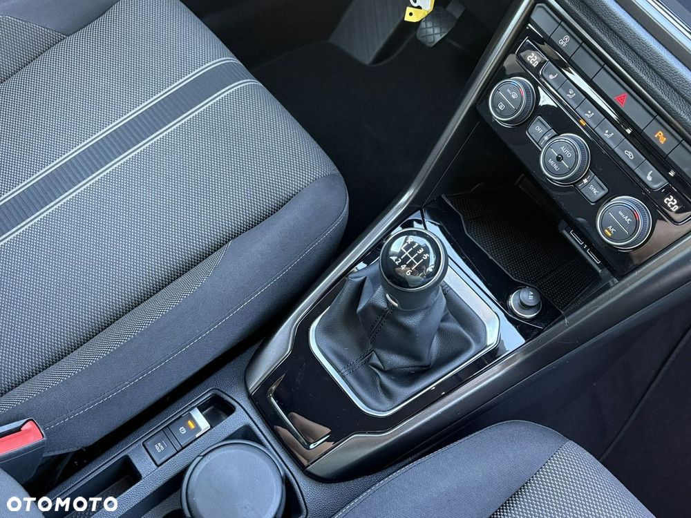 Volkswagen T-Roc 1.0 TSI OPF Style - 21