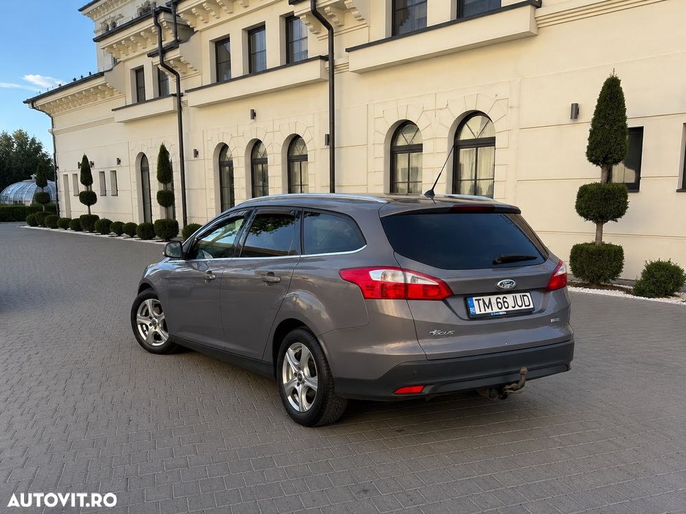 Ford Focus - 4