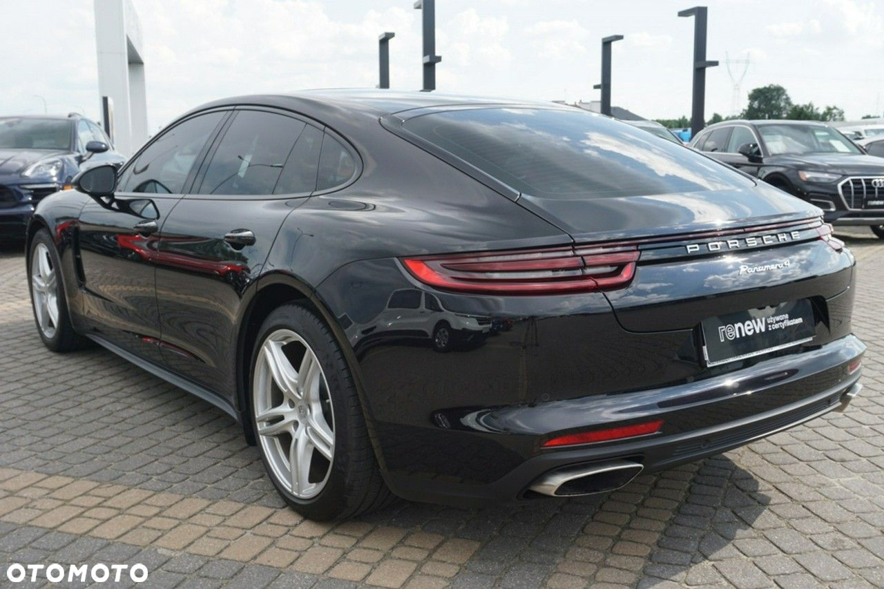 Porsche Panamera - 6