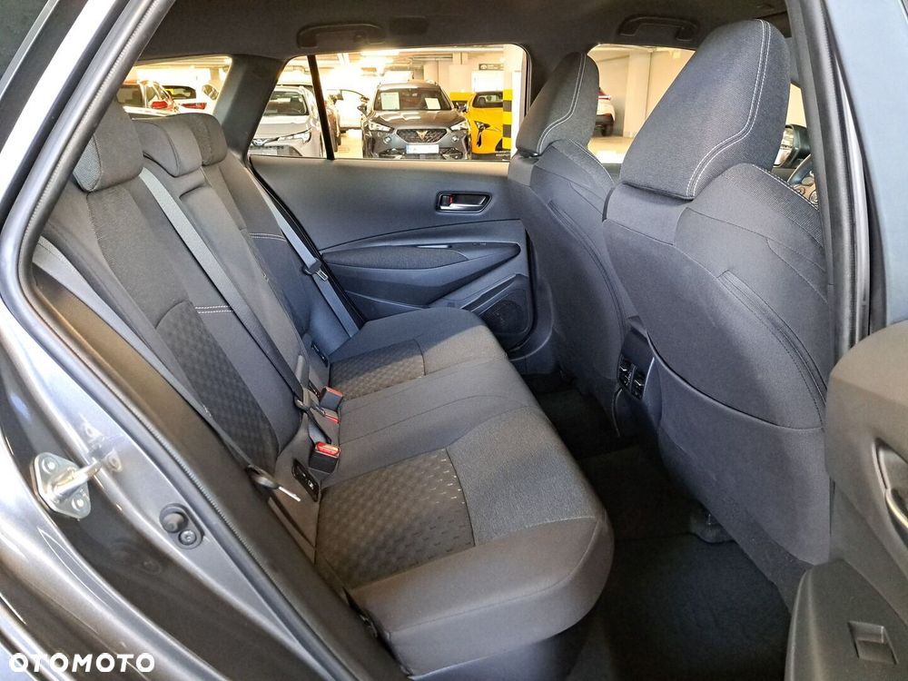 Toyota Corolla 1.8 Hybrid Comfort - 15