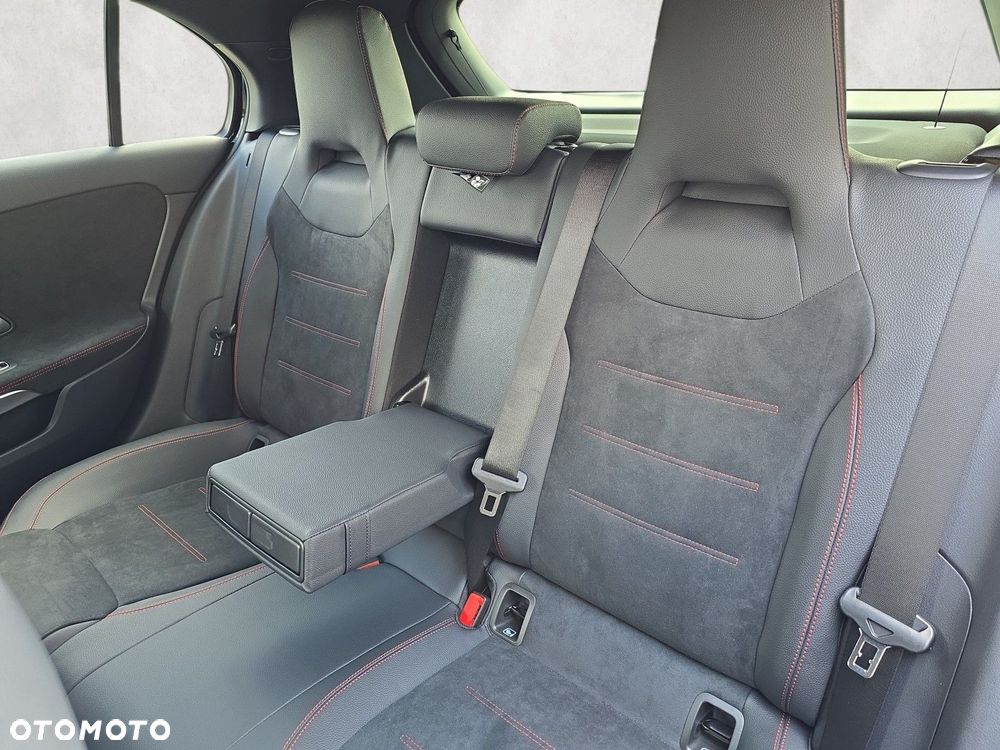 Mercedes-Benz Klasa A - 12