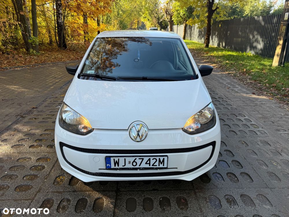 Volkswagen Up 2016 photo 2