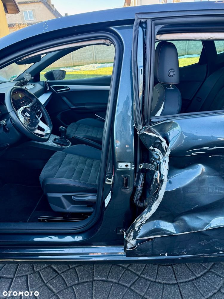 Seat Ibiza 1.0 TSI S&S DSG FR Pro Black Edition - 24