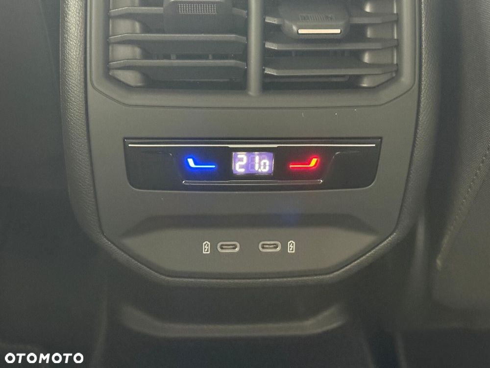 Seat Leon 1.5 eTSI Style DSG - 24
